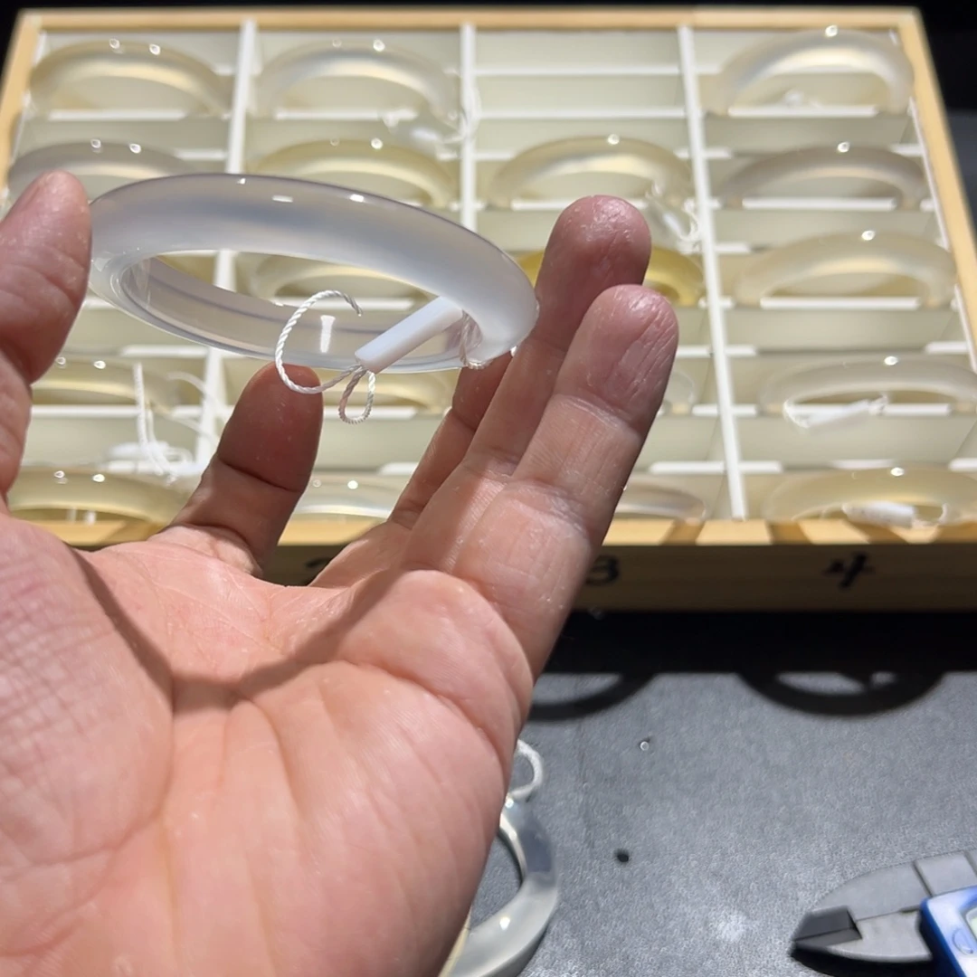 薇***心手镯玛瑙/玉髓未镶嵌