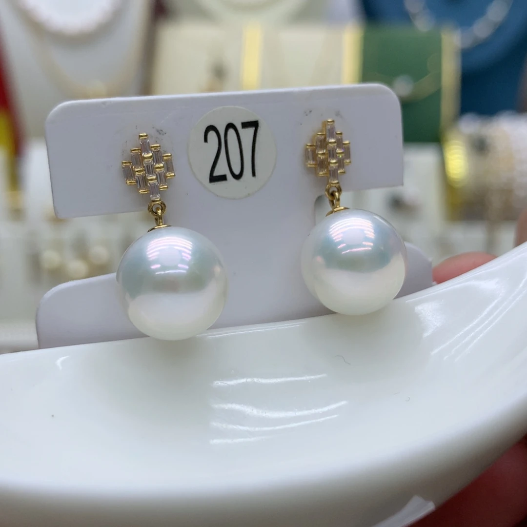 18K金镶嵌耳饰淡水珍珠