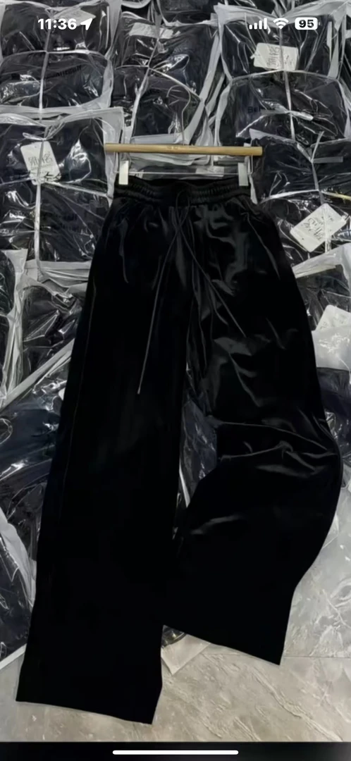 小娜家金丝绒阔腿裤女2025新款高腰垂感显瘦直筒拖地裤子81218