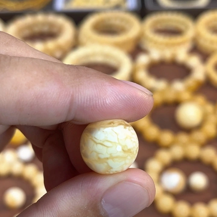 未镶嵌吊坠(不含链)蜜蜡纯天然俄料白花虎皮