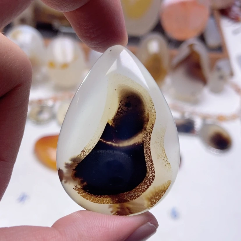 【闪购商品】玛瑙/玉髓颈饰未镶嵌