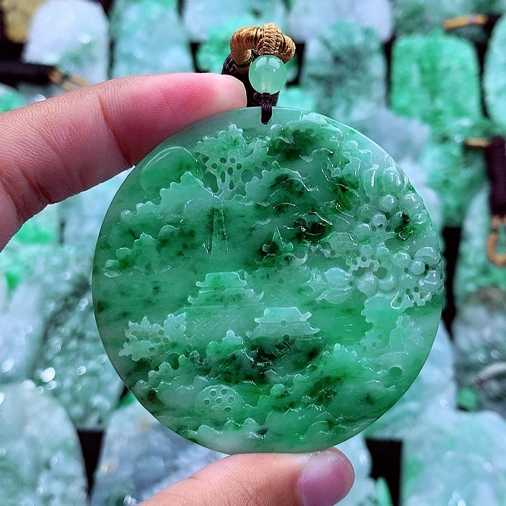 吊坠(不含链)未镶嵌翡翠