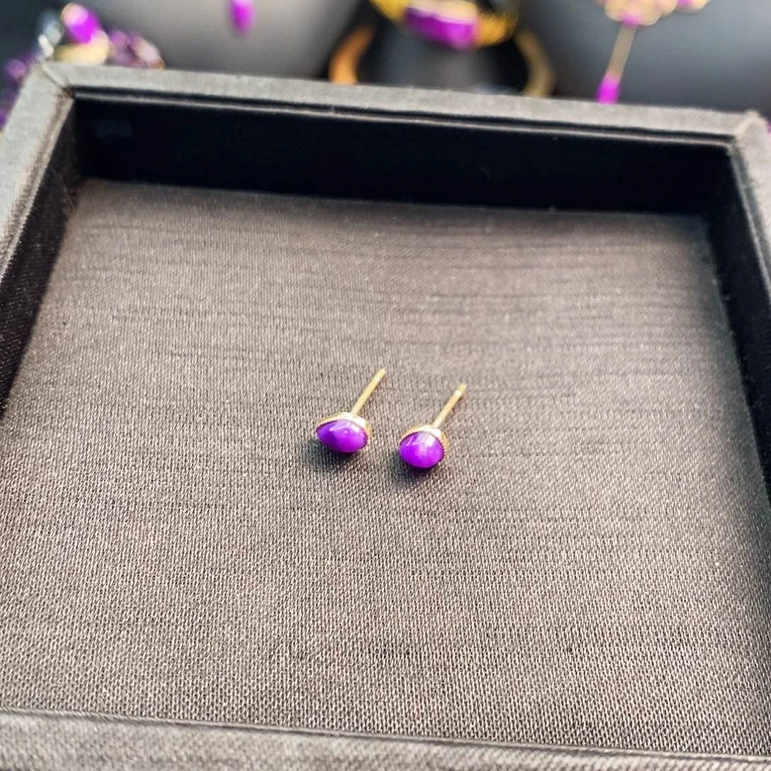 苏纪石（舒俱来）18K金镶嵌耳饰