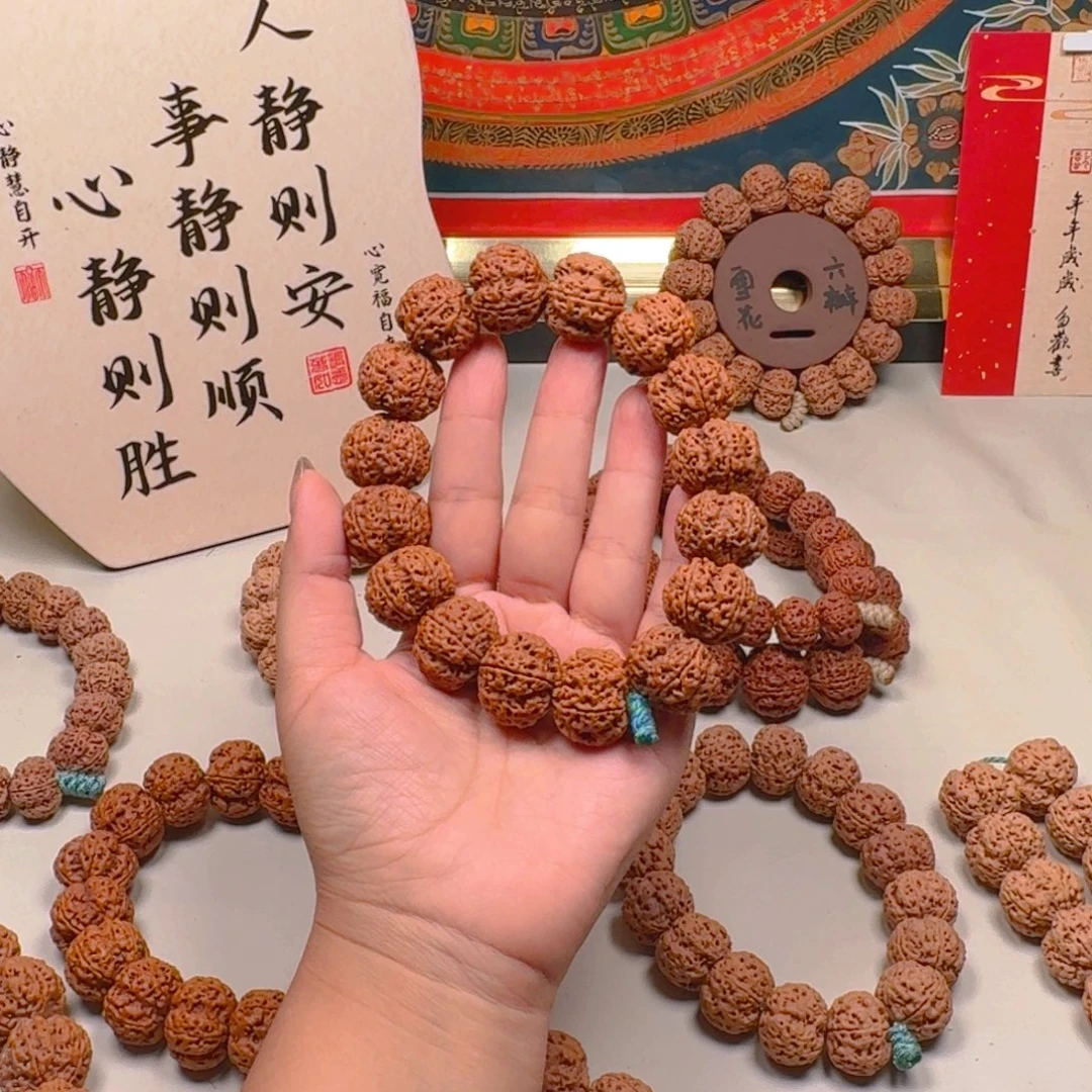 手串金刚菩提3号22尺寸蜂王