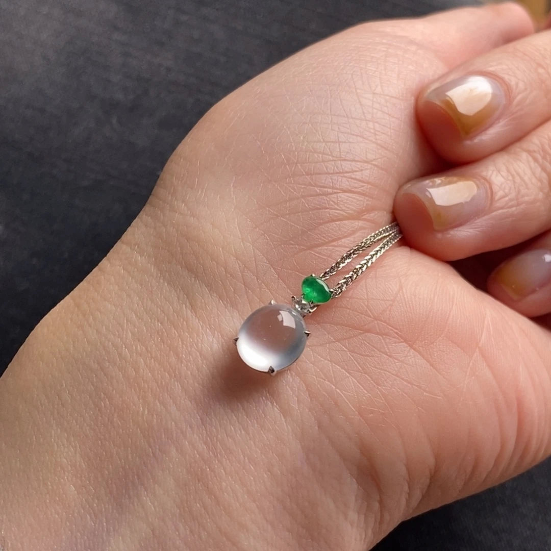 翡翠18K金镶嵌颈饰mini尺寸