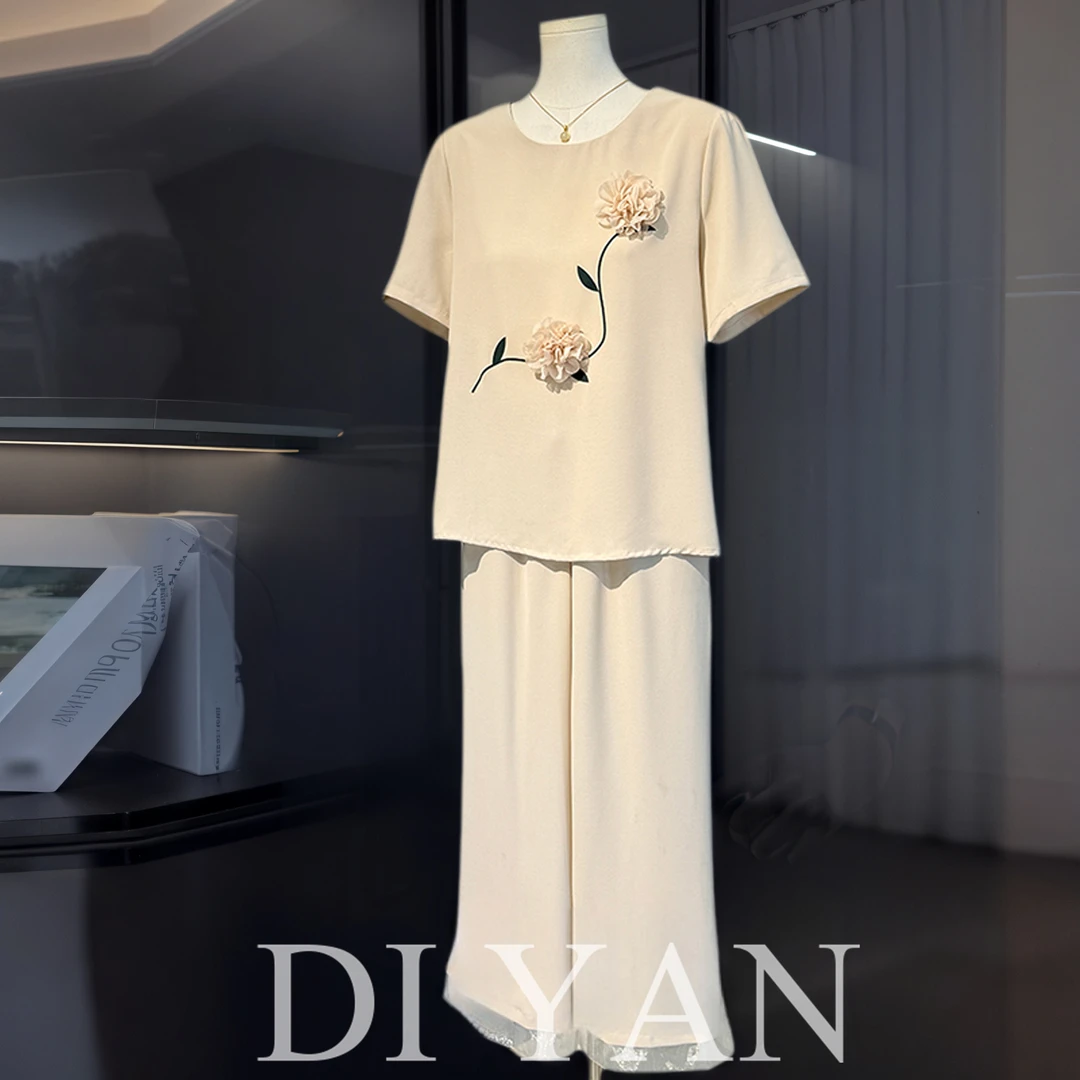 2025新款妈妈夏装雪纺T恤小衫套装中老年女装洋气休闲短袖两件套