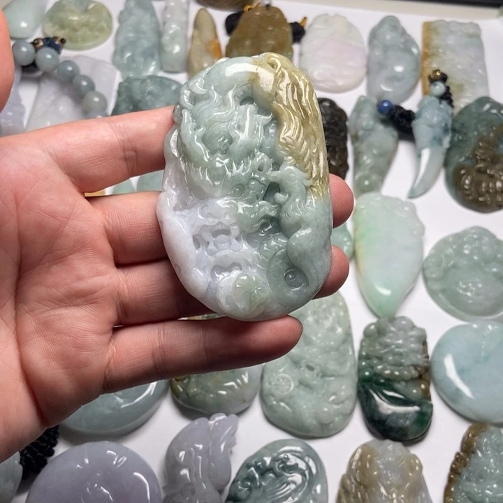 颈饰未镶嵌翡翠龙凤61