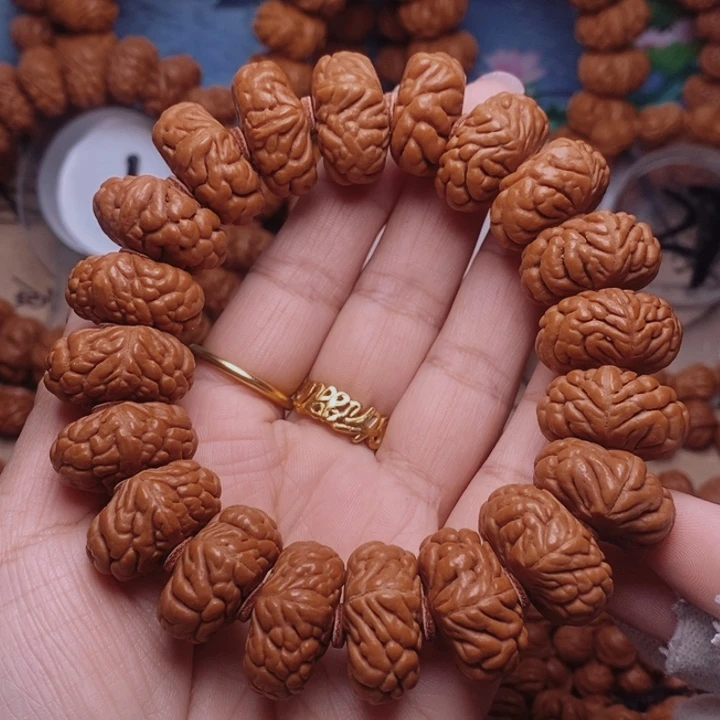谨***行文玩核桃手串龙纹桃核