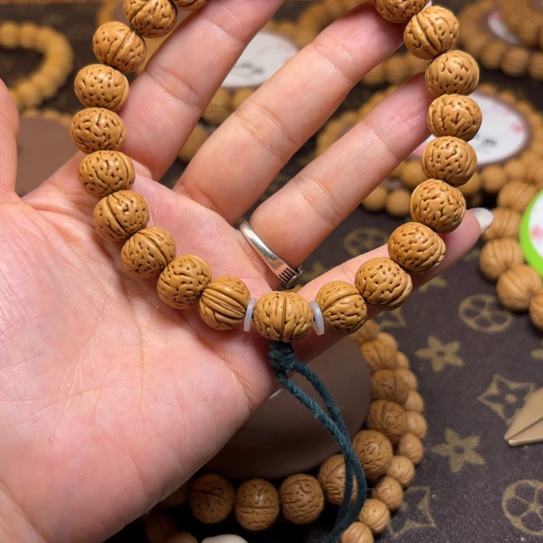 九***条桃核手串肌肉纹小手持