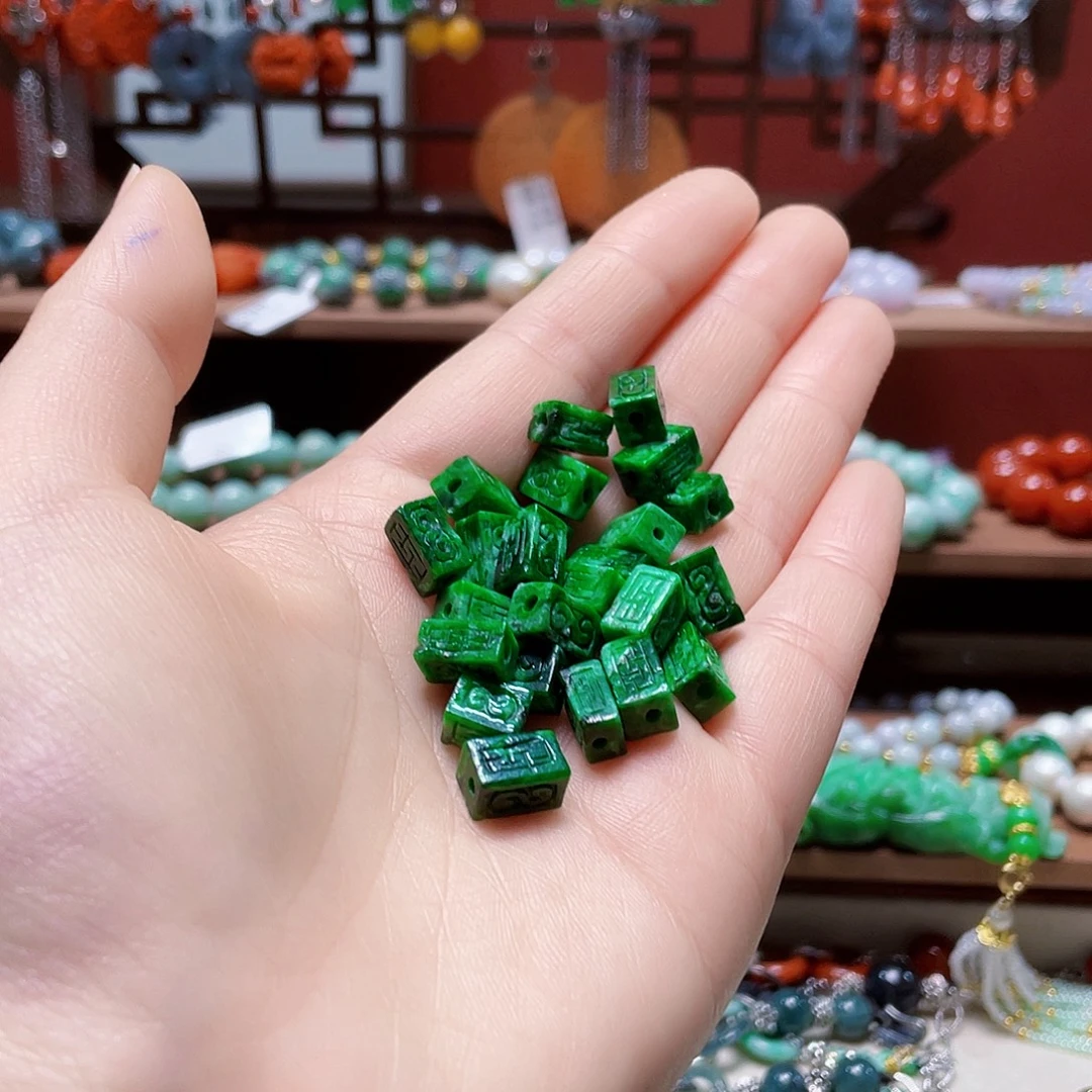 翡翠未镶嵌手链饰品