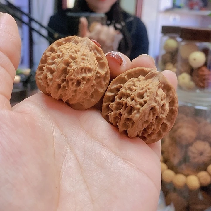 【闪购商品】文玩核桃把件37.5凤眼红皮