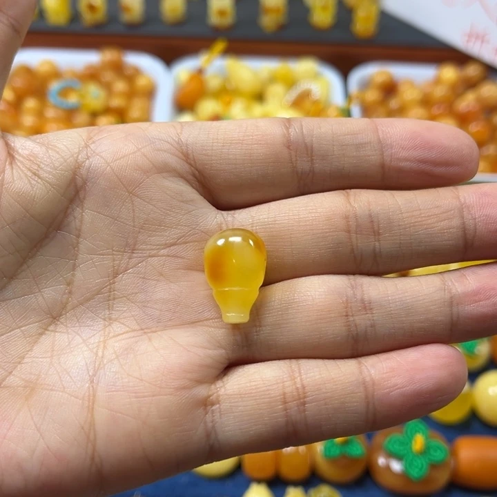 琥珀未镶嵌裸石卡12三通