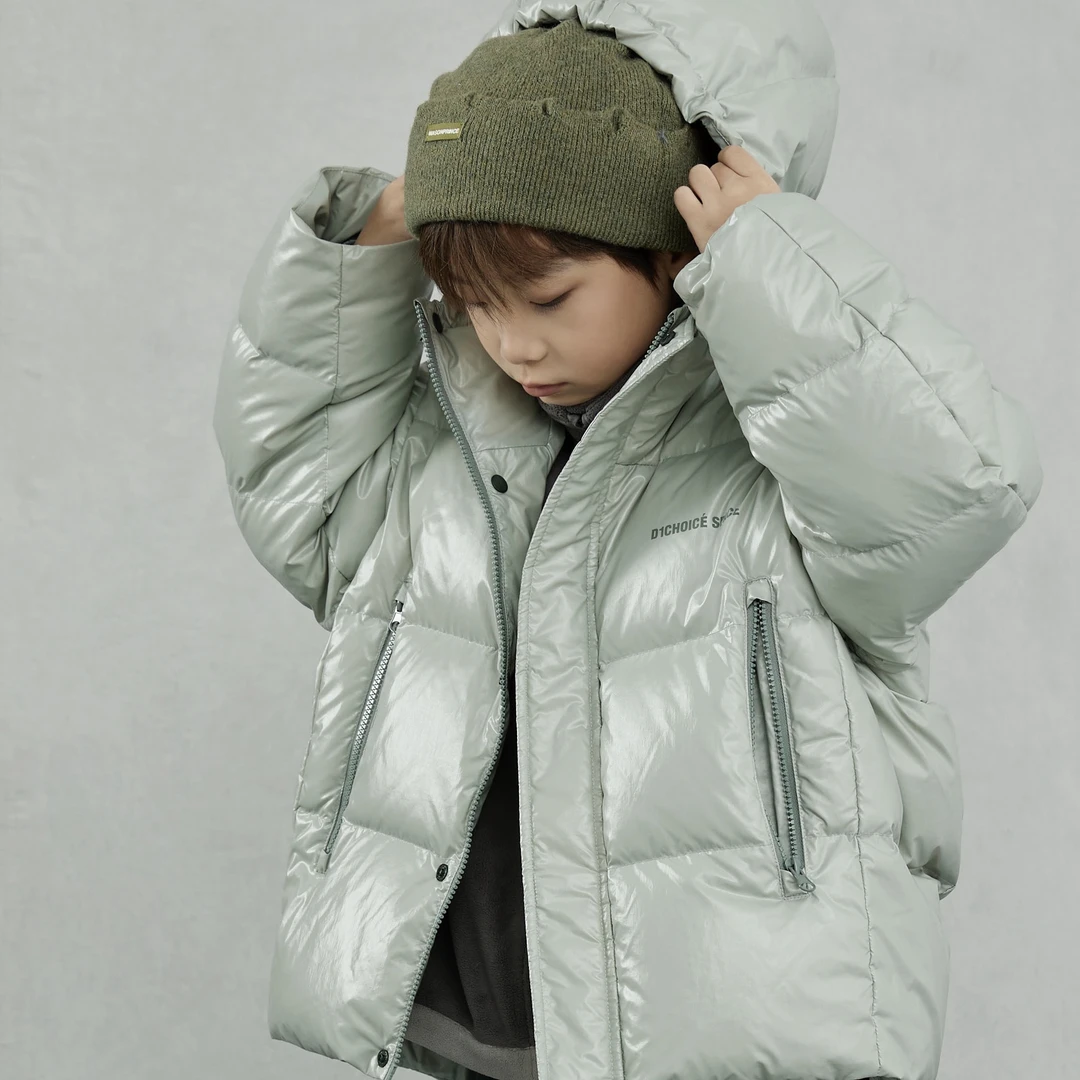1888儿童防水面料羽绒服
