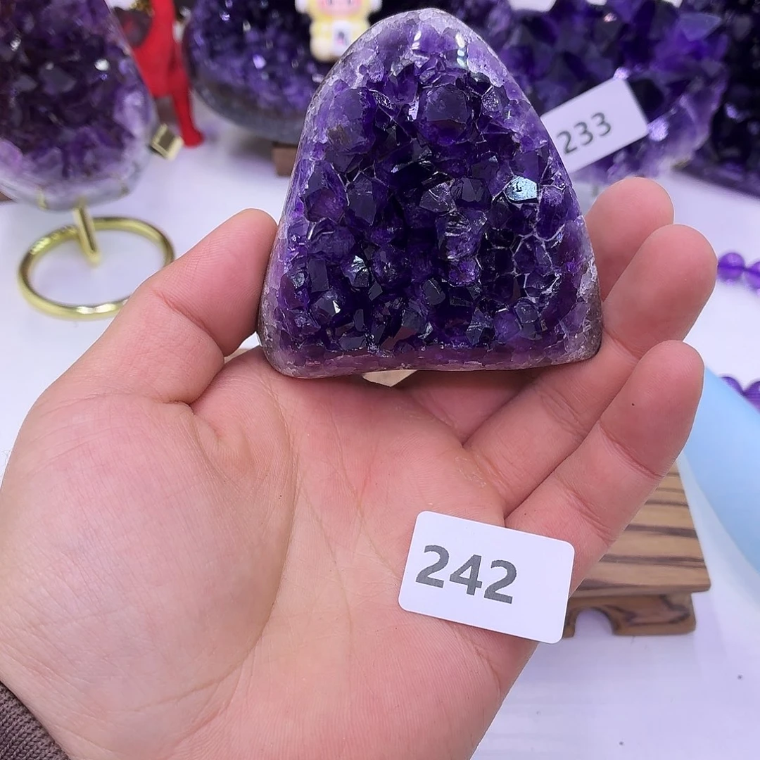 水晶大型摆件（非配饰）未镶嵌