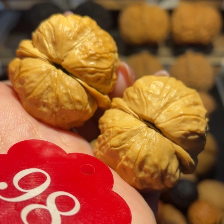 荷叶金蟾核桃尺寸37
