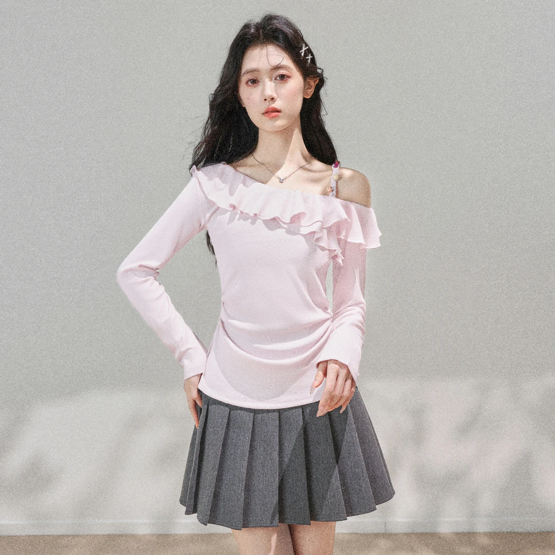 粉紫色露肩长袖T恤女秋2025春秋新款荷叶边掐腰打底衫斜肩短上衣