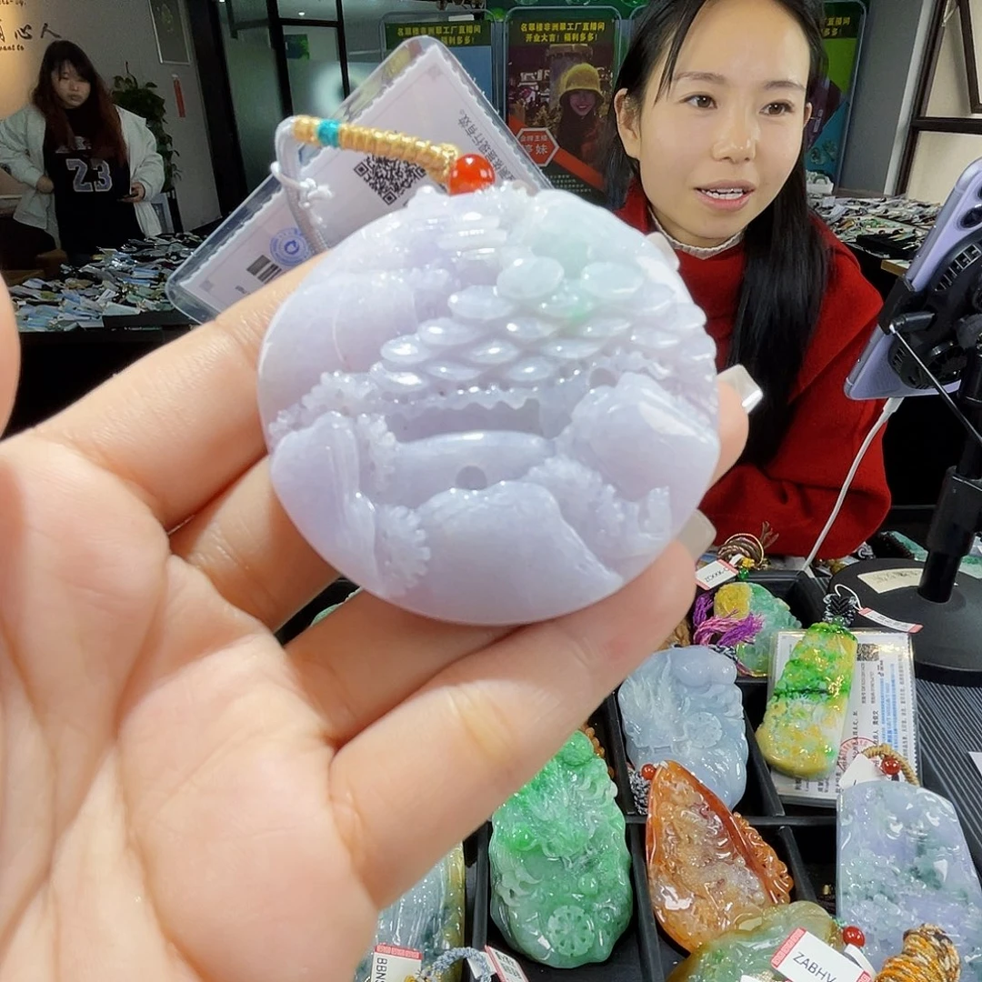 颈饰未镶嵌翡翠一