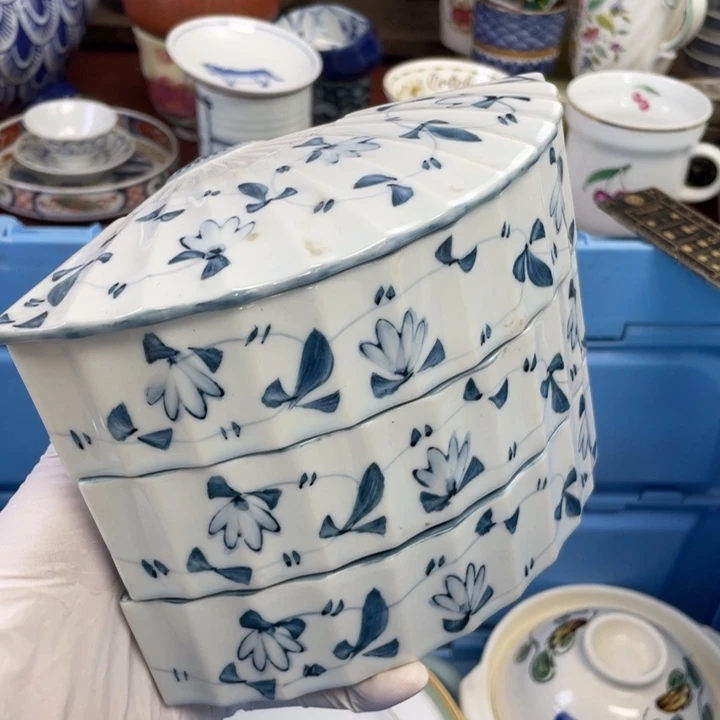 他家瓷器真美…开播了