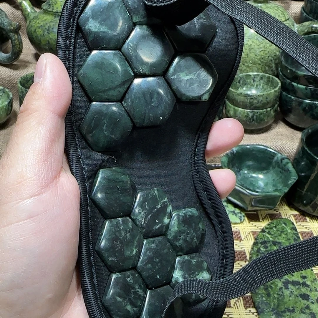 蛇纹石玉未镶嵌藏玉药王石能量产品