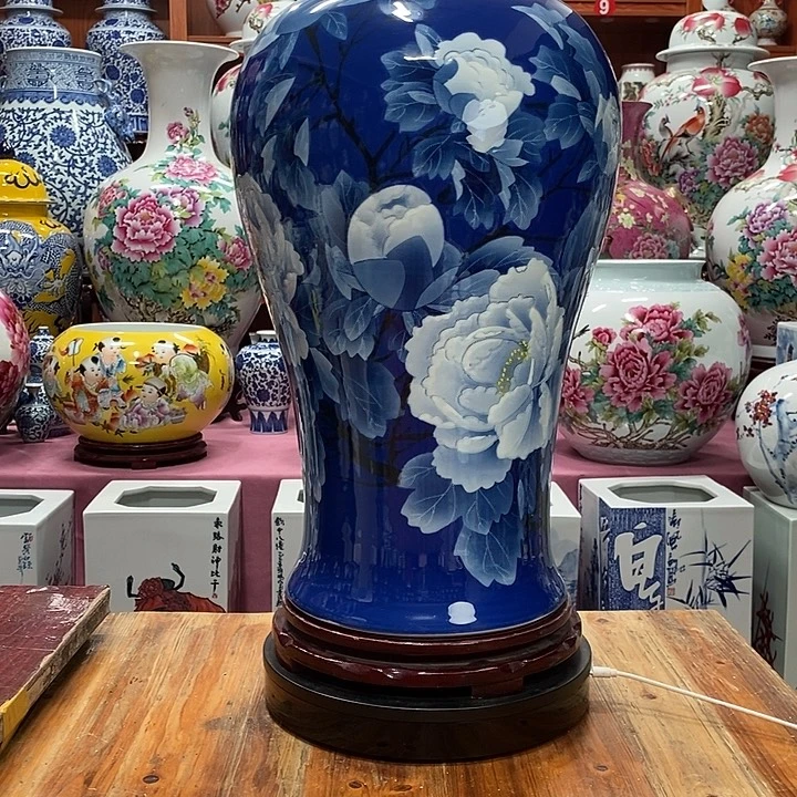 景德镇陶瓷手工手绘花瓶摆件