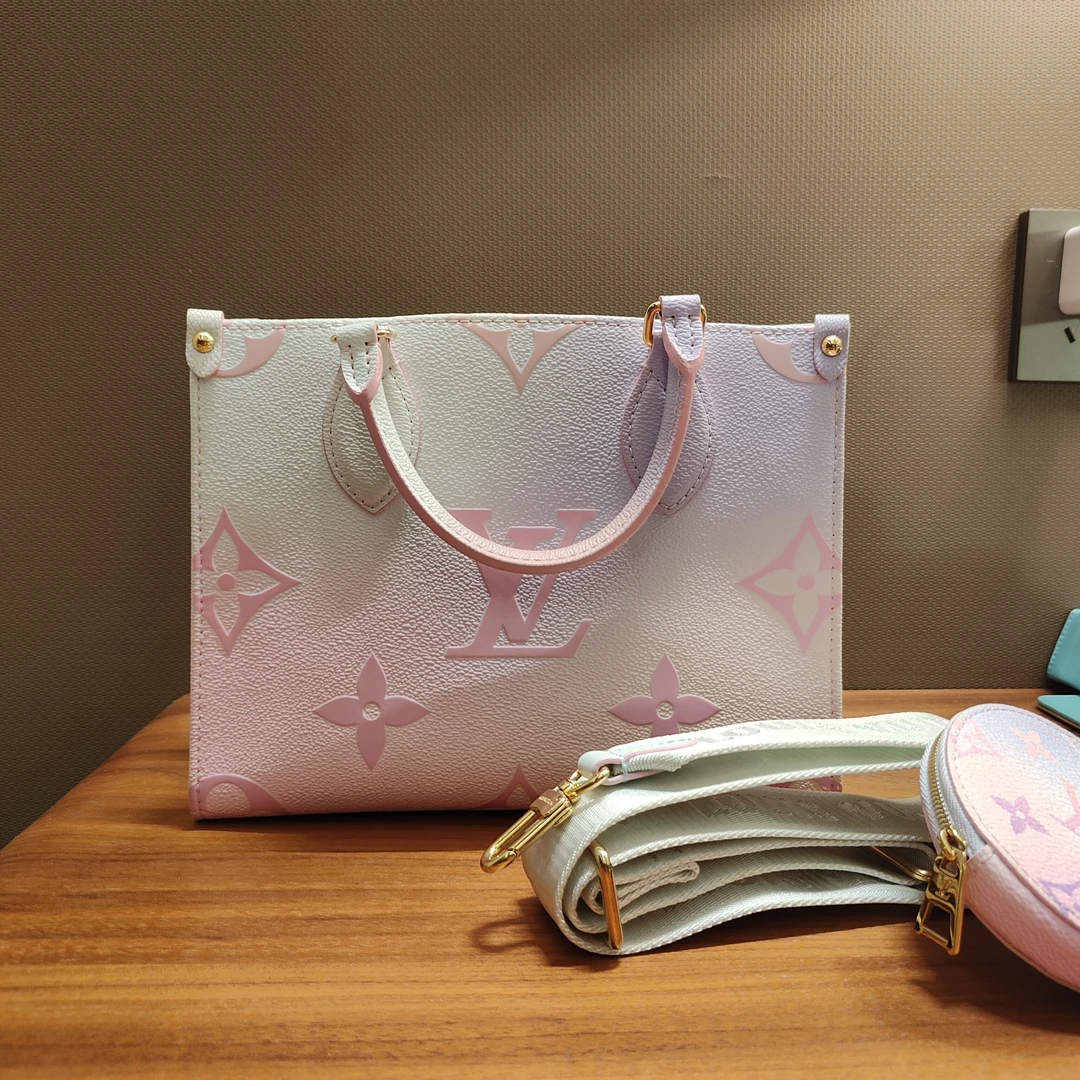 99新 LouisVuitton/路易威登 包展专属 LV on the go小号渐变色