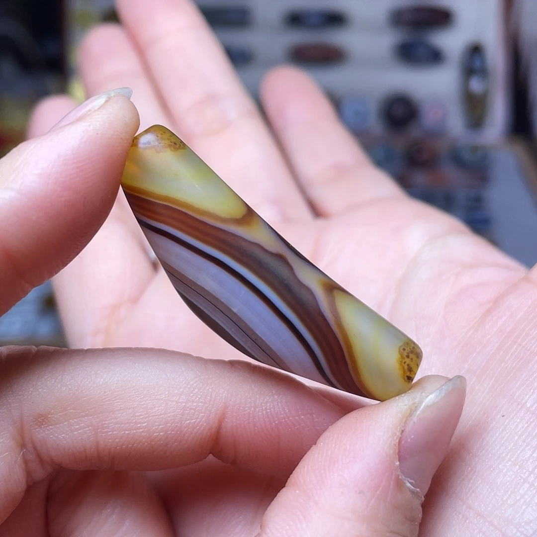 玛瑙/玉髓未镶嵌珠宝奇石