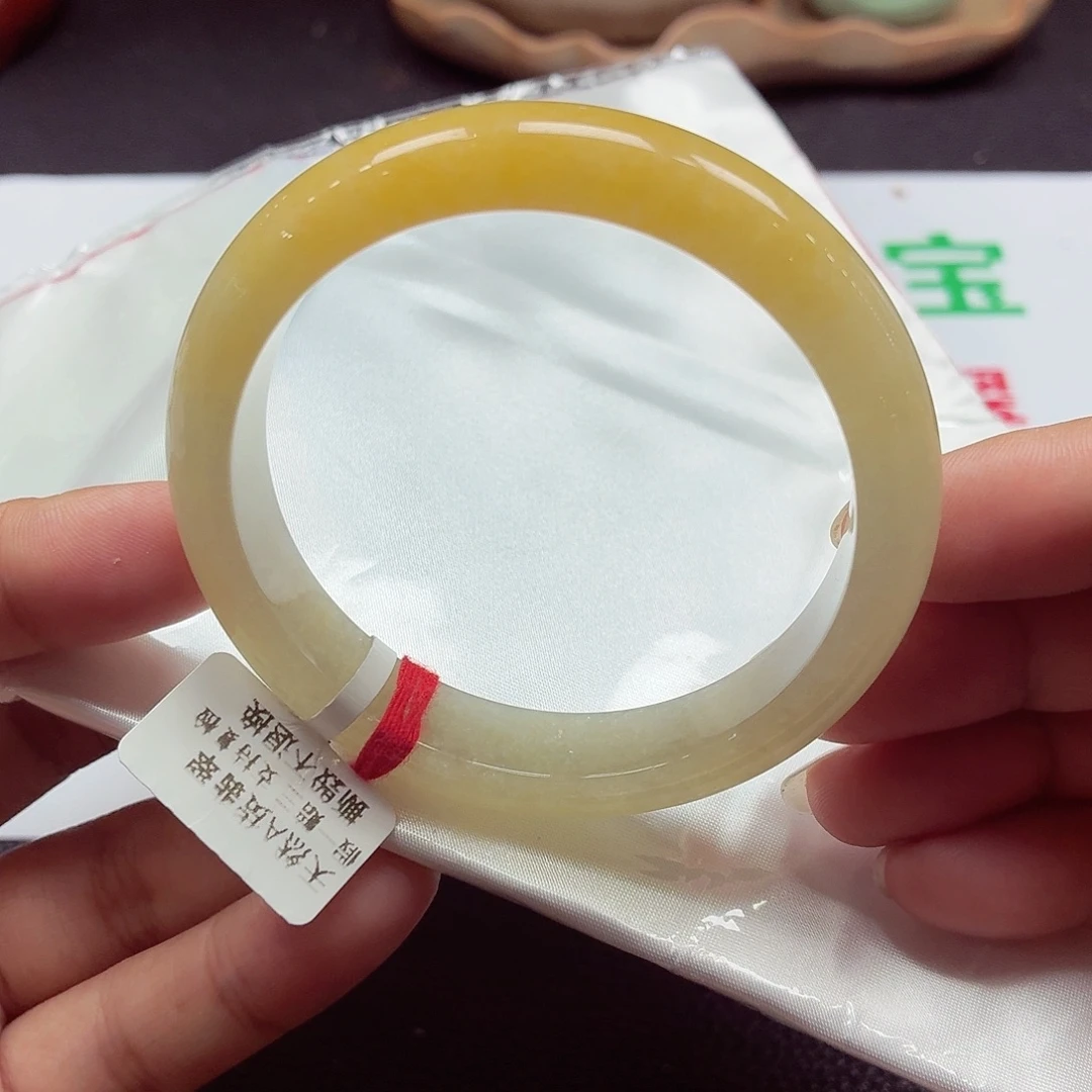 翡翠未镶嵌手镯天然缅甸A货翡翠