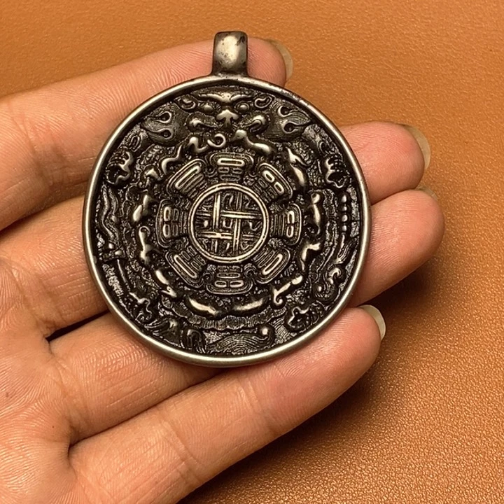 泥塑唐藏传牌子……