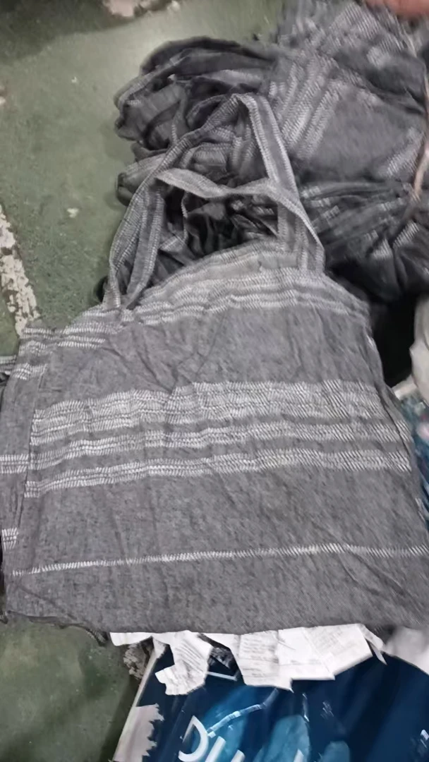 灰白收纳袋发1个