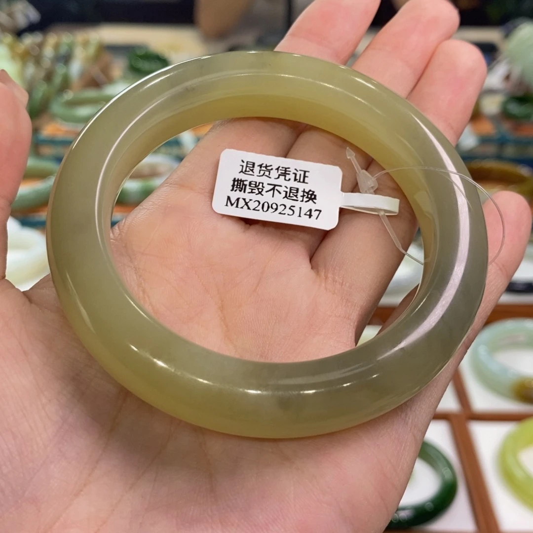 未镶嵌手镯和田玉且末黄口飘青花58/59