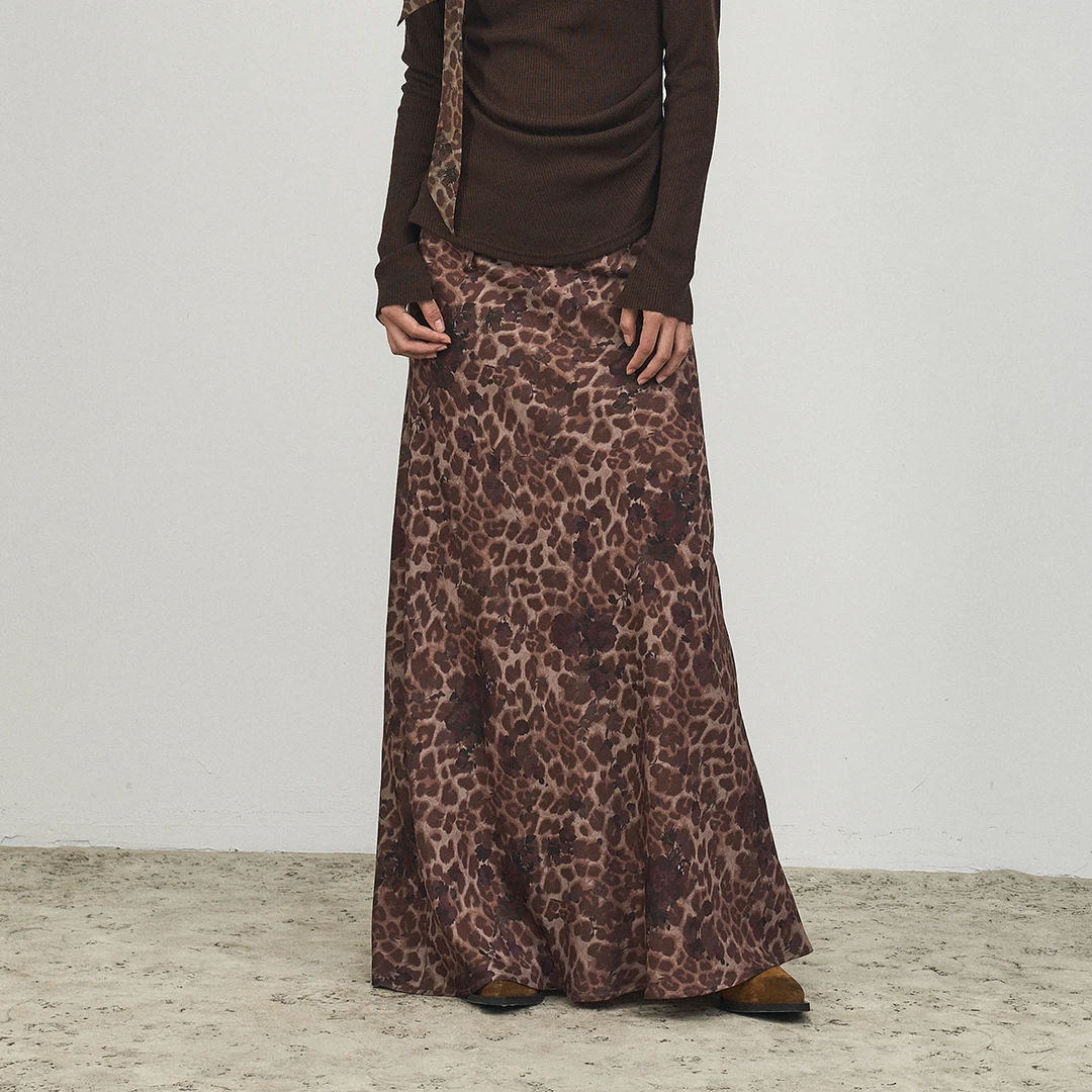 WapaWapa 原创设计 25AW新款 立体裁剪豹纹玫瑰长裙