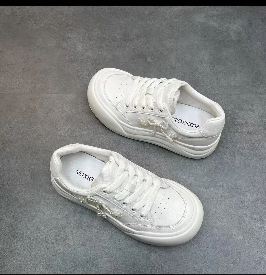 635699雨家厚底面包鞋女运动休闲鞋子板鞋百搭小白鞋气质鞋