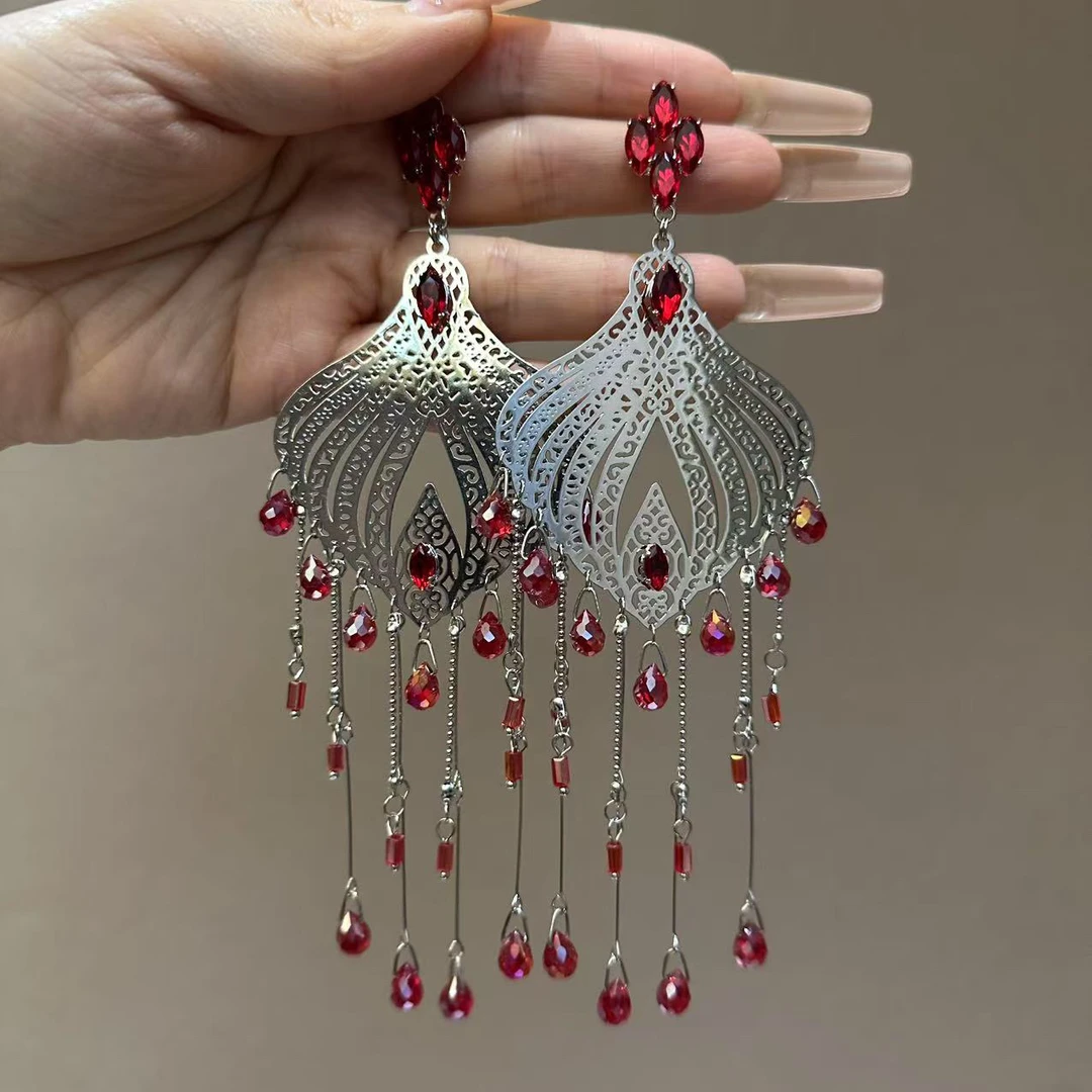 合金合成锆石耳饰 复古苗族新娘休闲风