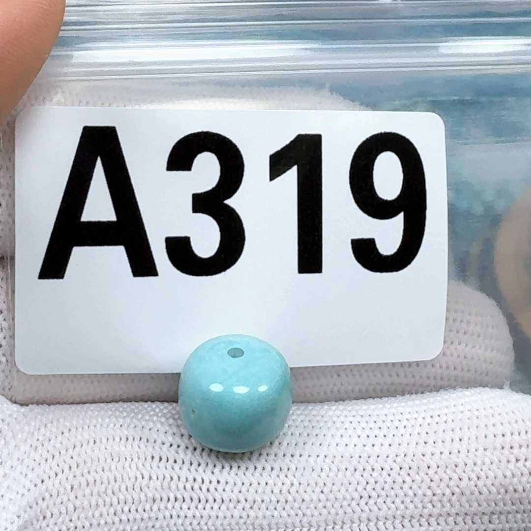 绿松石未镶嵌珠宝奇石12.2