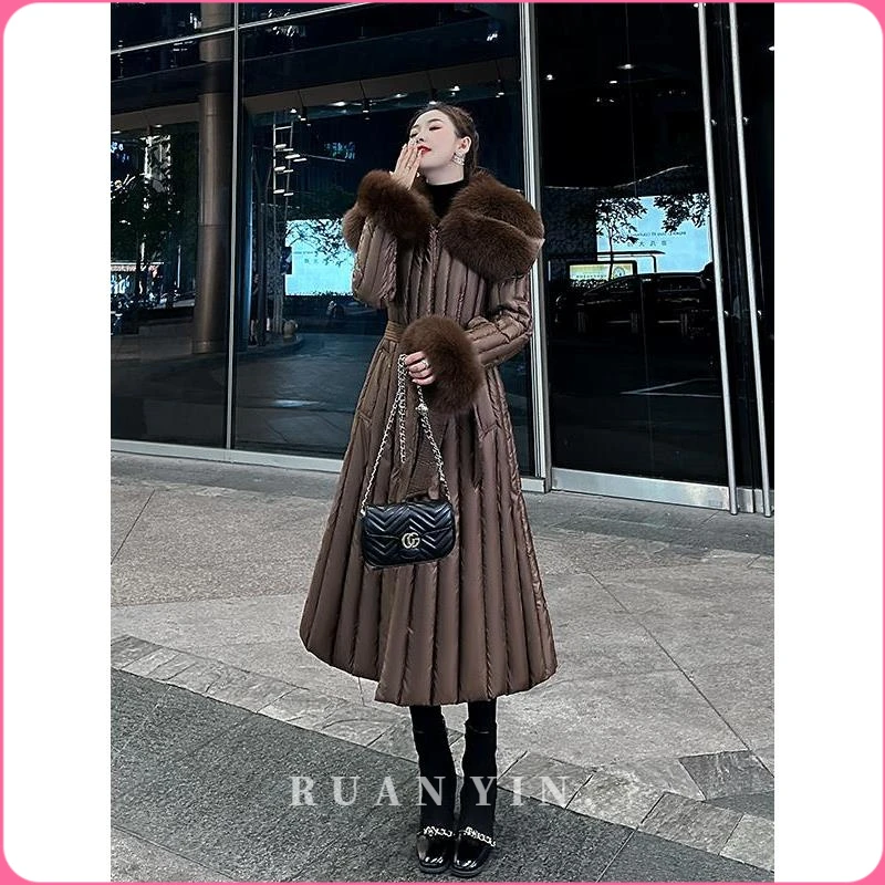 RUAN YIN高端90白鹅绒羽绒服女长款超大狐狸毛领2025冬新款加厚