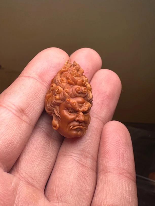 橄榄核雕冥王单籽手工雕刻文玩配饰