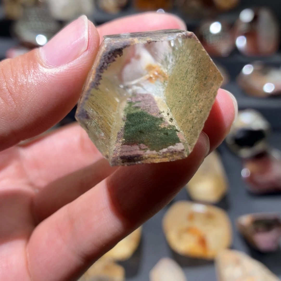 未镶嵌珠宝半成品水晶
