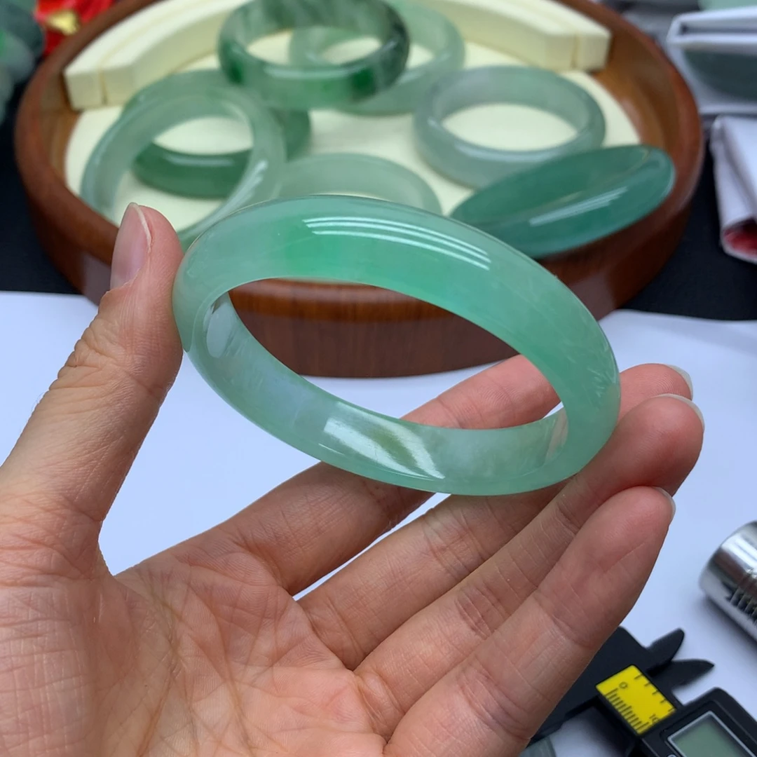 晴***～手镯圈口59.8宽12.4的
