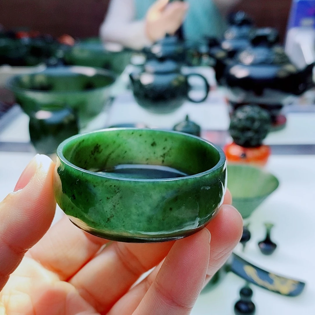 未镶嵌和田玉摆件福利