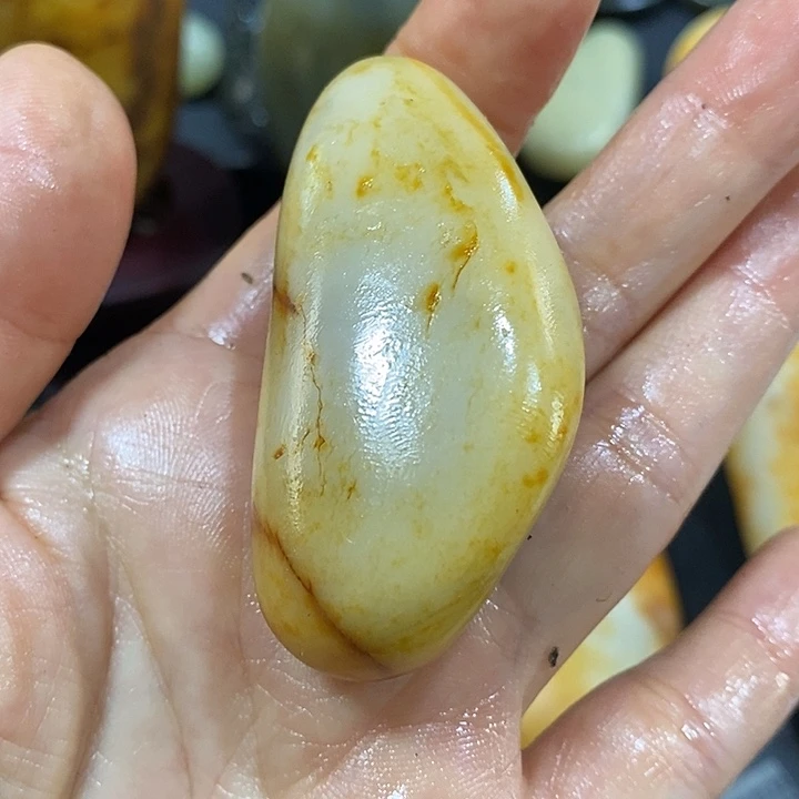 未镶嵌和田玉（糖玉）挂件