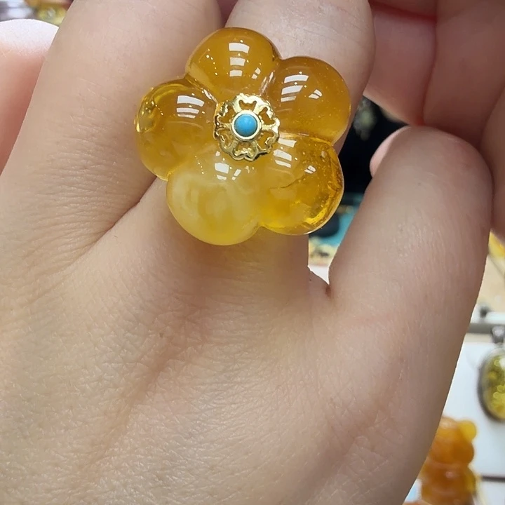 琥珀未镶嵌珠宝奇石