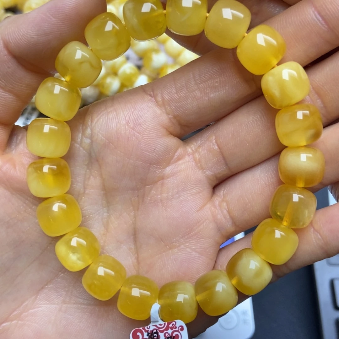 蜜蜡未镶嵌珠宝奇石127