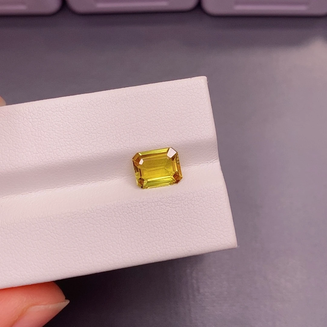 裸石蓝宝石1.84克拉