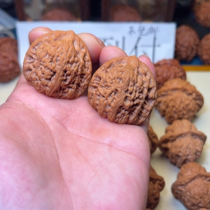 用***8桃核吊坠哈哈哈哈哈