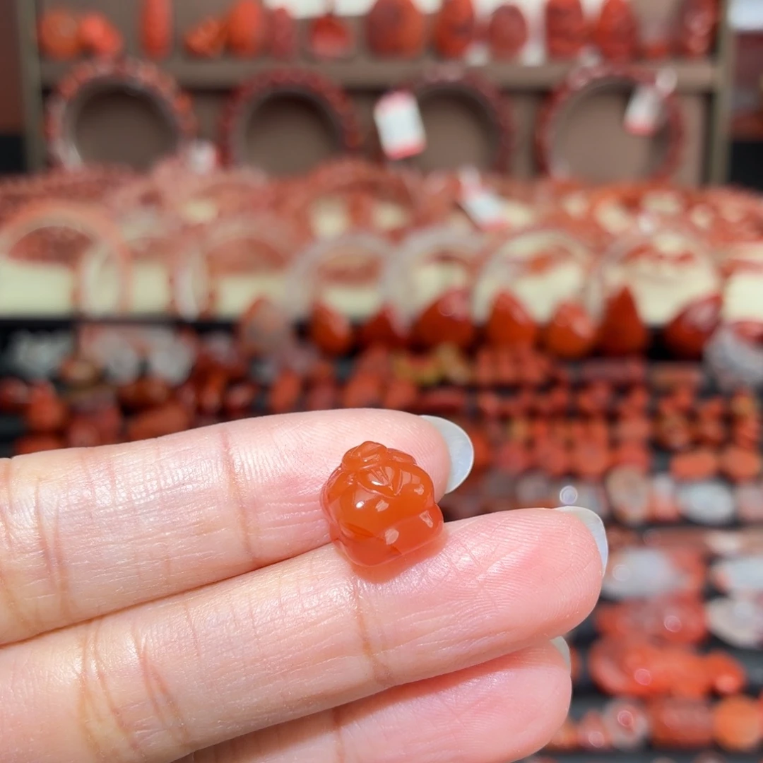 南红玛瑙未镶嵌颈饰柿子9+