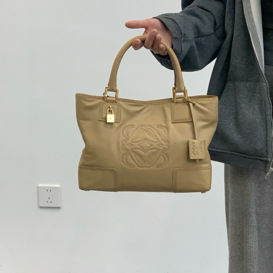 95新 LOEWE/罗意威  loewe奶茶棕小托特手提斜挎包