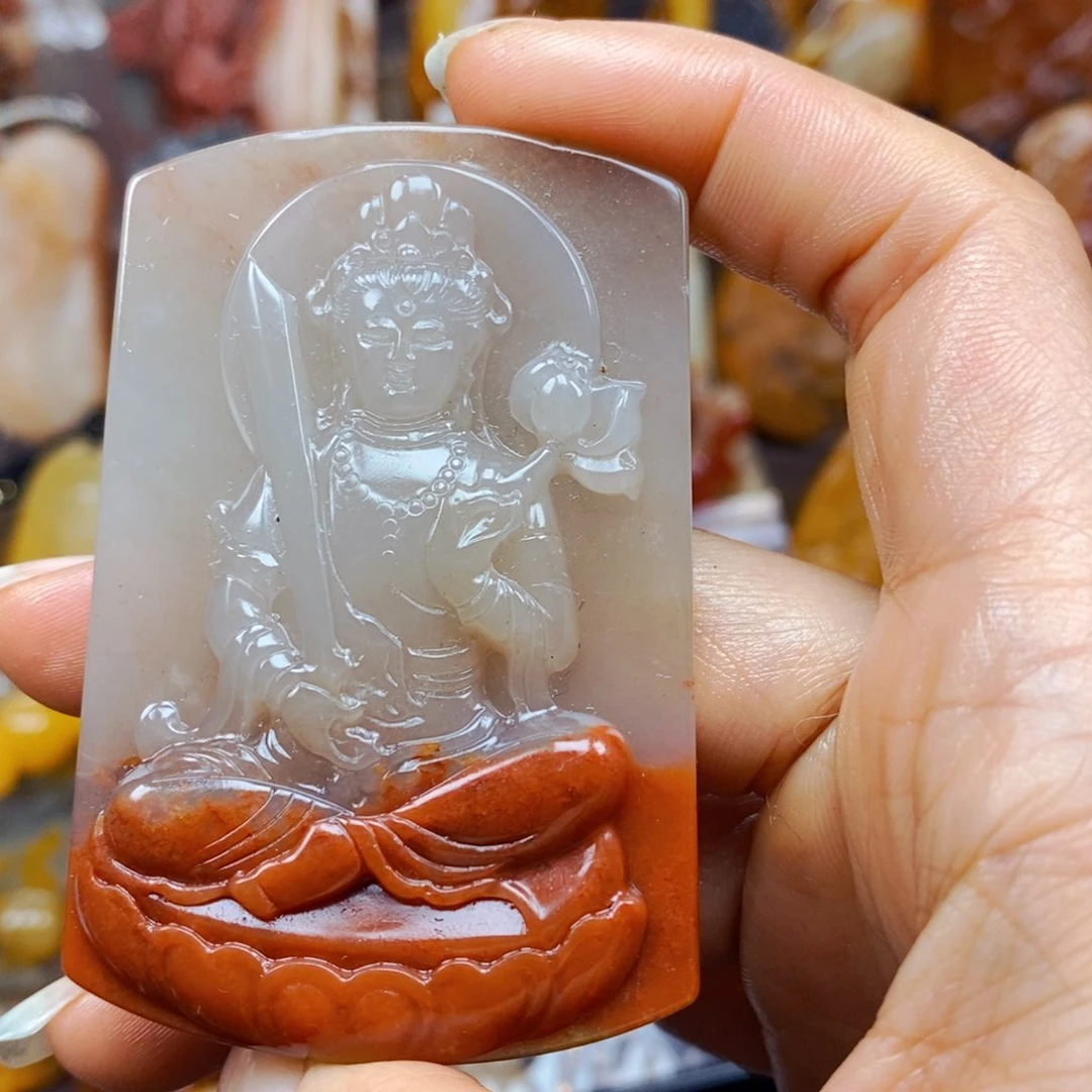 石英质玉（黄龙玉）未镶嵌颈饰