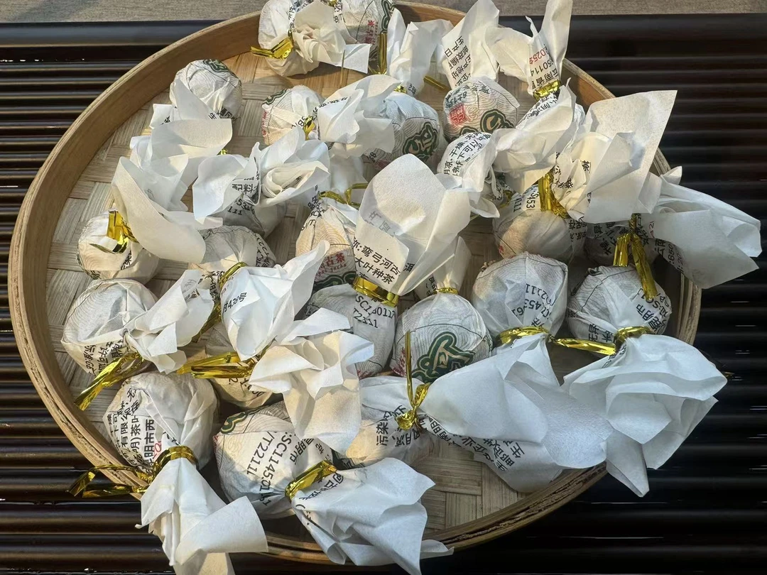 【双子塔号】2025年弯弓河古树普洱茶龙珠