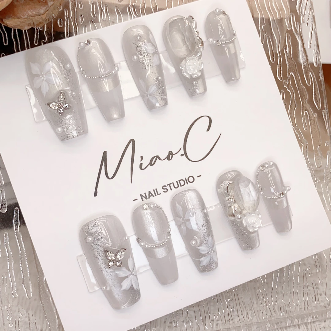 【霜凝】Miao.C指尖艺术 透钻花朵轻奢清冷显白猫眼纯手工穿戴甲