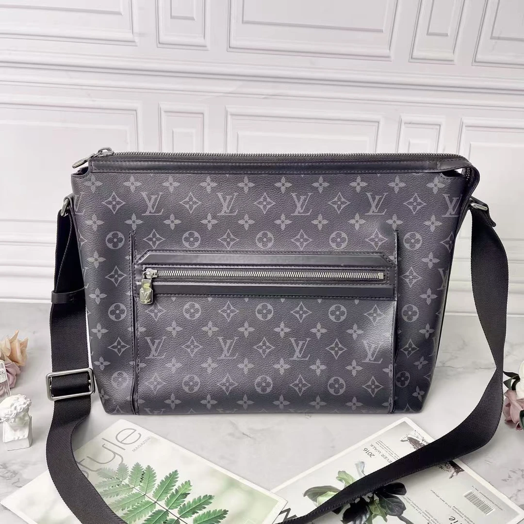 95新 LouisVuitton/路易威登 黑花odyssey邮差包单肩包